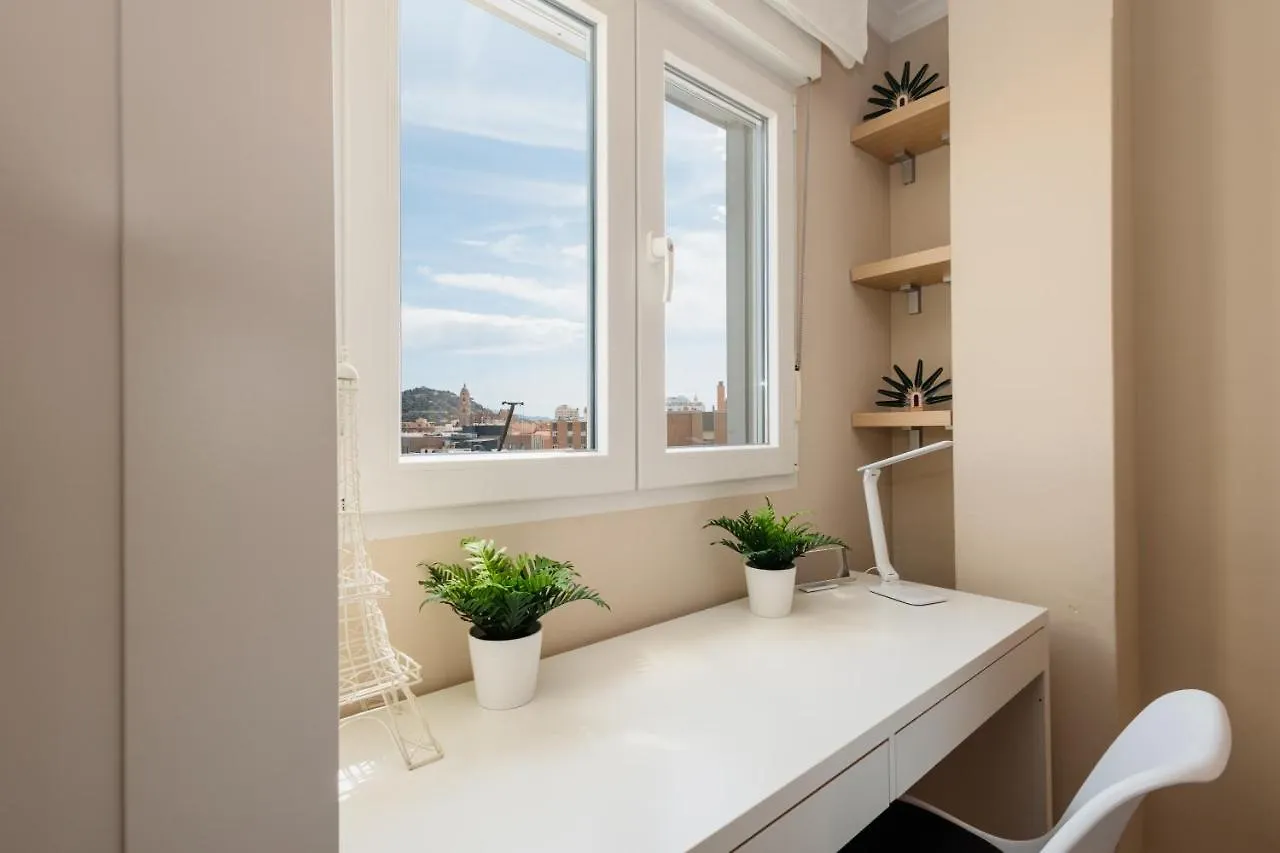 In The Historic Center Of Malaga, Very Close To The Beach And The Ave Train Station, With Private Parking Malaga