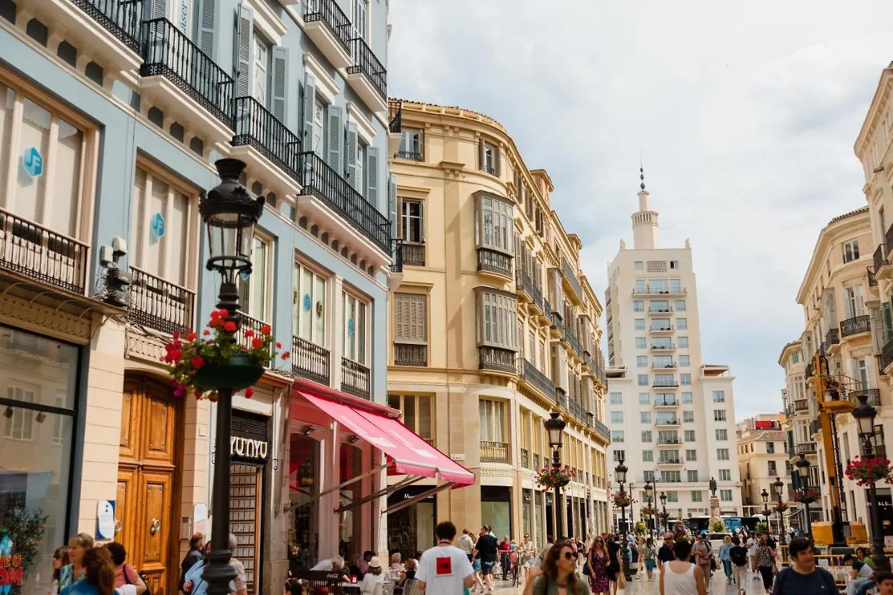 In The Historic Center Of Malaga, Very Close To The Beach And The Ave Train Station, With Private Parking Malaga