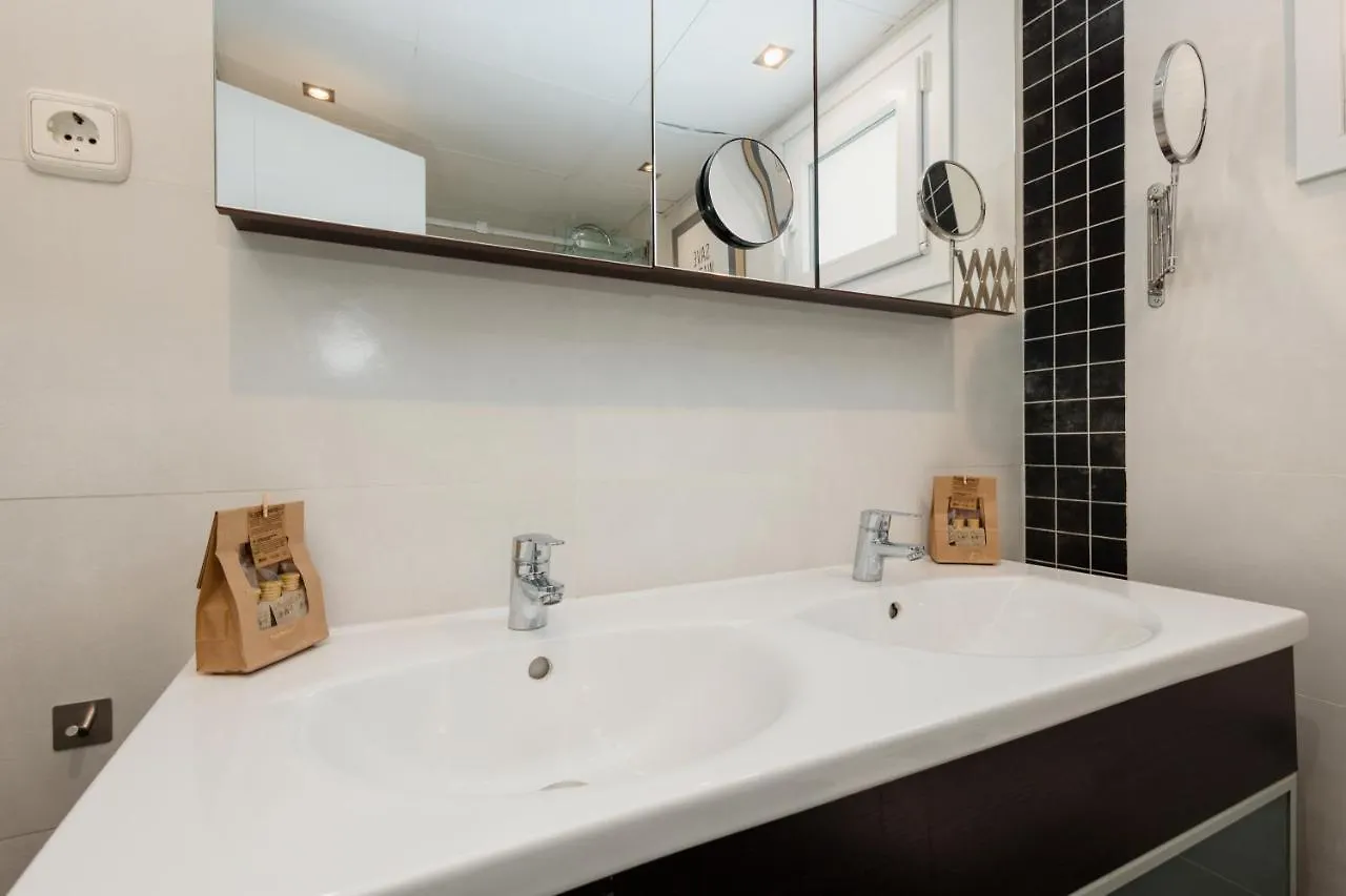 Apartment In The Historic Center Of Malaga, Very Close To The Beach And The Ave Train Station, With Private Parking Spain