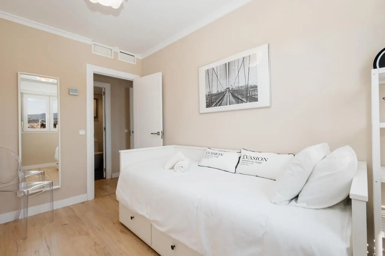 In The Historic Center Of Malaga, Very Close To The Beach And The Ave Train Station, With Private Parking Malaga