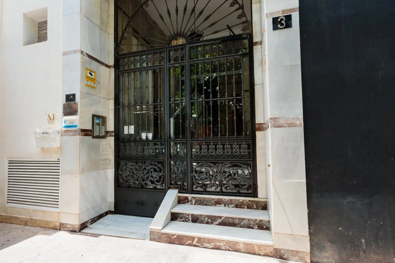 In The Historic Center Of Malaga, Very Close To The Beach And The Ave Train Station, With Private Parking